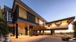 Outstanding-Hollywood-Hills-Modern-Mansion-by-Michael-Fullen-Design-Group